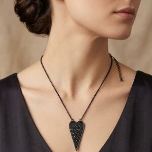Elegant Black Heart Pendant Necklace